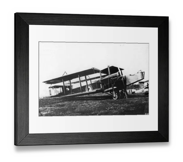 Framed Print : Handley Page O / 100 3138 at Martlesham Heath Framed Print : Handley Page O / 100 3138 at Martlesham Heath