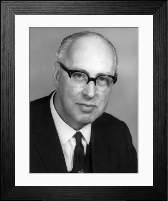Framed Print : Sir Peter Masefield Framed Print : Sir Peter Masefield
