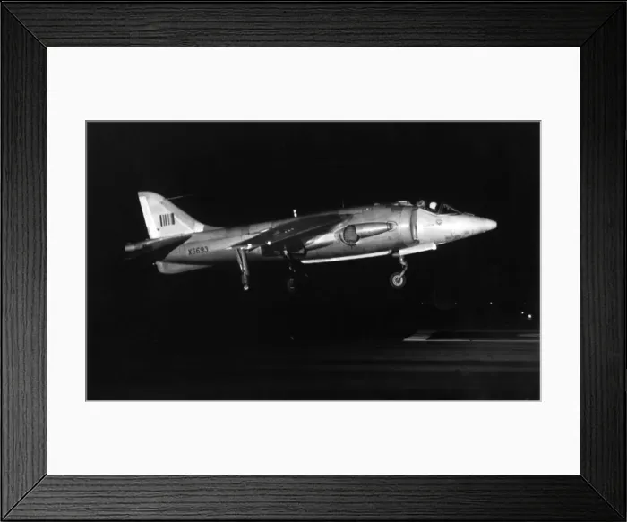Framed Print : Hawker Siddeley Kestrel FGA1 XS693 Framed Print : Hawker Siddeley Kestrel FGA1 XS693