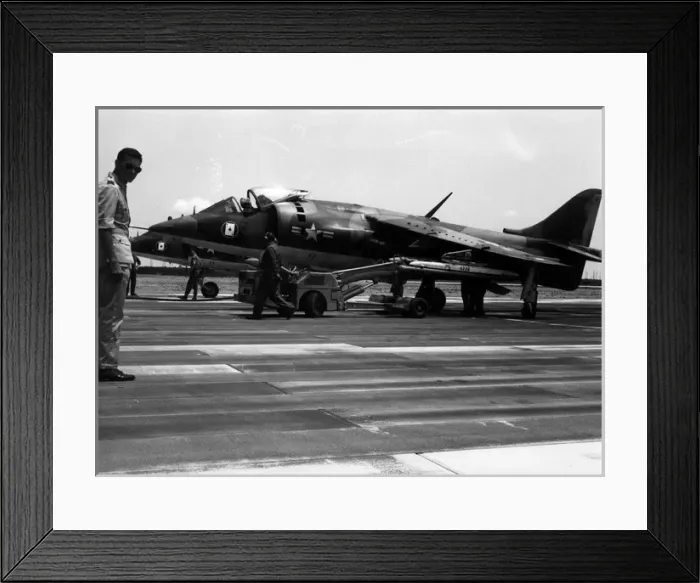 Framed Print : Hawker Siddeley Harrier AV-8A Framed Print : Hawker Siddeley Harrier AV-8A