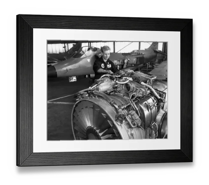 Framed Print : Rolls-Royce Pegasus turbofan alongside a Sea Harrier Framed Print : Rolls-Royce Pegasus turbofan alongside a Sea Harrier
