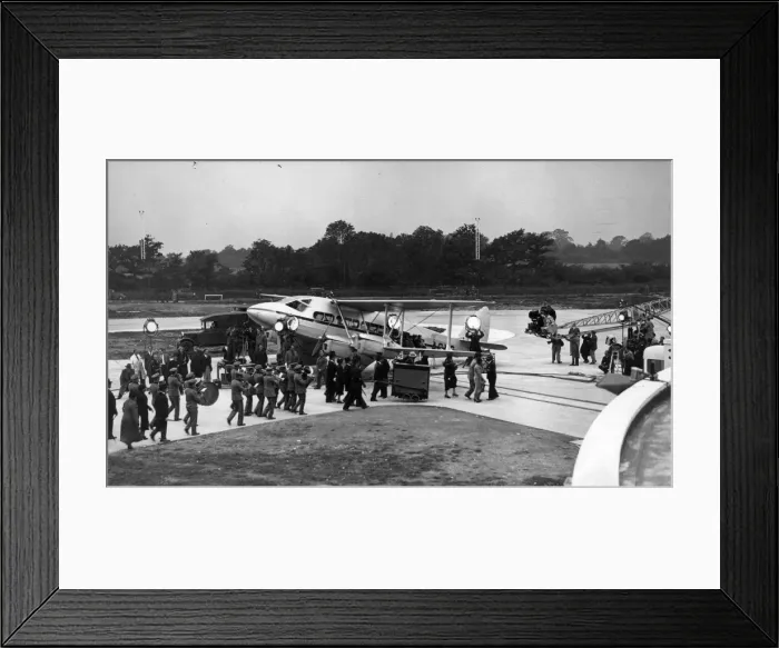 Framed Print : de Havilland DH86 Express Air Liner Framed Print : de Havilland DH86 Express Air Liner