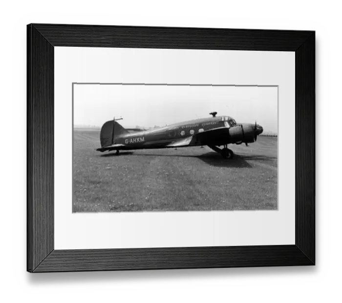 Framed Print : Avro Anson 19 G-AHXM of the Sperry Gyroscope Company Framed Print : Avro Anson 19 G-AHXM of the Sperry Gyroscope Company