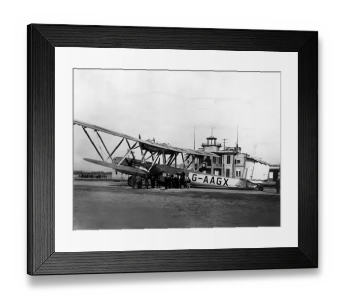 Framed Print : Handley Page HP42E G-aGX Hannibal - Baghdad Airport Iraq Framed Print : Handley Page HP42E G-aGX Hannibal - Baghdad Airport Iraq