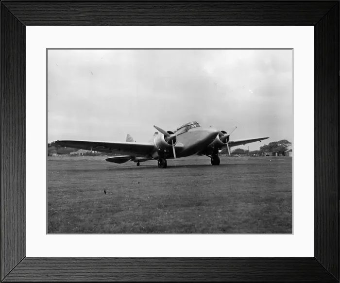 Framed Print : Airspeed AS65 Consul, VX587 Framed Print : Airspeed AS65 Consul, VX587