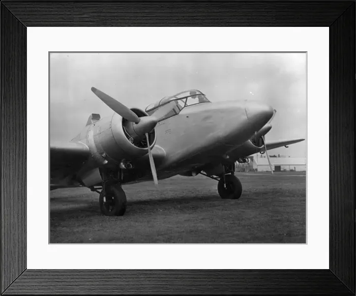 Framed Print : Airspeed AS65 Consul VX587 Framed Print : Airspeed AS65 Consul VX587