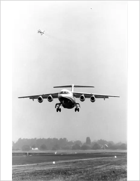 The maiden flight of the first BAe146 G-SSSH from Hatfield