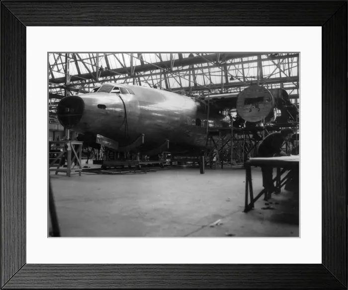 Framed Print : The pre-production Airspeed AS57 Ambassador Framed Print : The pre-production Airspeed AS57 Ambassador