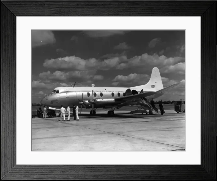 Framed Print : The first prototype Vickers Viscount 630 G-AHRF Framed Print : The first prototype Vickers Viscount 630 G-AHRF
