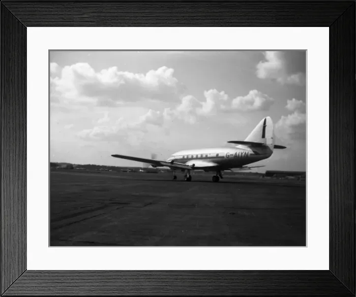 Framed Print : Armstrong Whitworth AW55 Apollo G-AIYN / VX220 Framed Print : Armstrong Whitworth AW55 Apollo G-AIYN / VX220