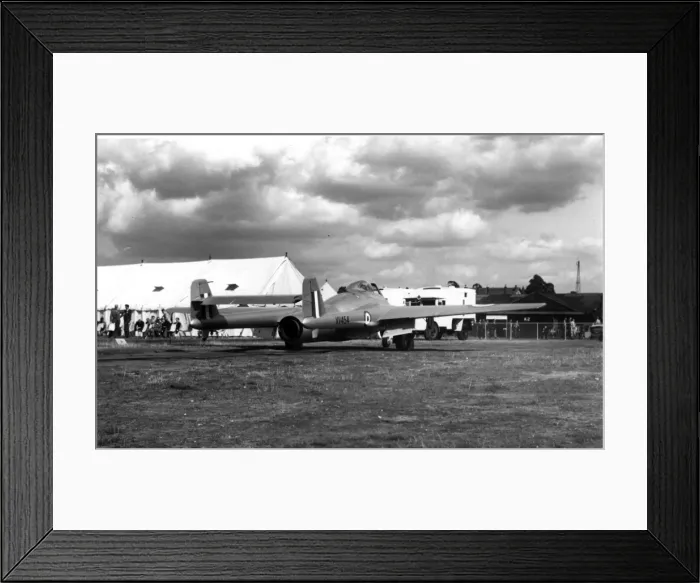 Framed Print : de Havilland Vampire FB5 VV454 Framed Print : de Havilland Vampire FB5 VV454