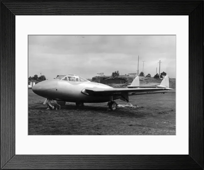 Framed Print : The prototype de Havilland DH115 Vampire Trainer G-5-7 Framed Print : The prototype de Havilland DH115 Vampire Trainer G-5-7