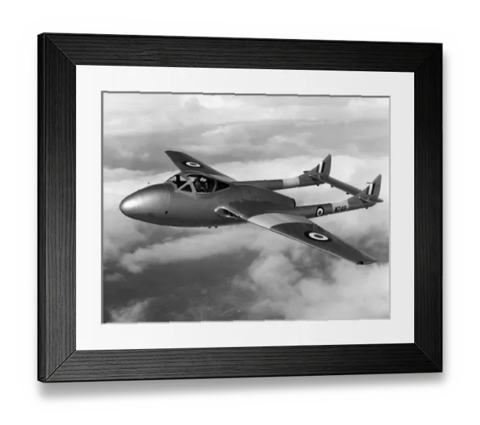 Framed Print : The Vampire Trainer development aircraft WZ419 Framed Print : The Vampire Trainer development aircraft WZ419