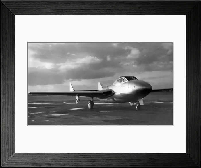 Framed Print : The prototype de Havilland DH115 Vampire Trainer G-5-7 Framed Print : The prototype de Havilland DH115 Vampire Trainer G-5-7
