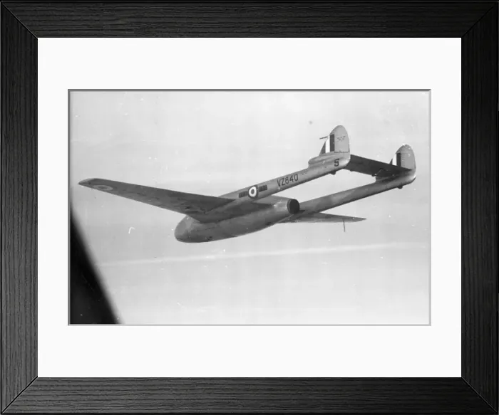 Framed Print : de Havilland Vampire FB5 VZ840 Framed Print : de Havilland Vampire FB5 VZ840