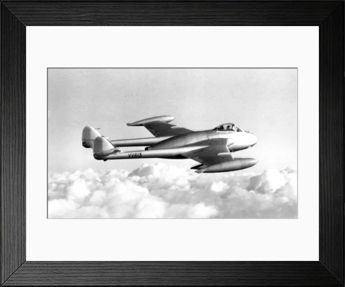 Framed Print : Second prototype de Havilland Venom VV613 Framed Print : Second prototype de Havilland Venom VV613