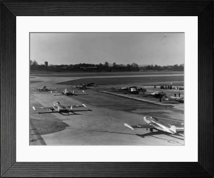 Framed Print : de Havilland Sea Venoms Framed Print : de Havilland Sea Venoms