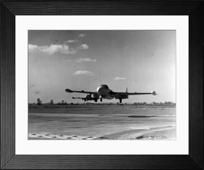 Framed Print : Two de Havilland Sea Venom NF20s Framed Print : Two de Havilland Sea Venom NF20s