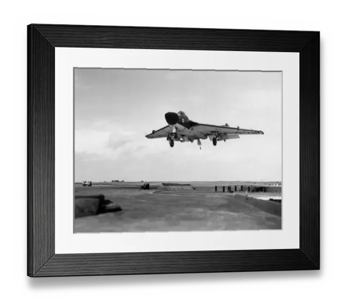 Framed Print : The first production de Havilland Sea Vixen FAW1 XJ474 Framed Print : The first production de Havilland Sea Vixen FAW1 XJ474