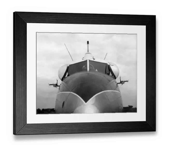 Framed Print : Close-up of a de Havilland DH104 Dove Framed Print : Close-up of a de Havilland DH104 Dove