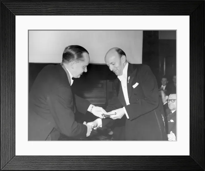 Framed Print : Sir George Edwards is presented with the British Gold Medal Framed Print : Sir George Edwards is presented with the British Gold Medal