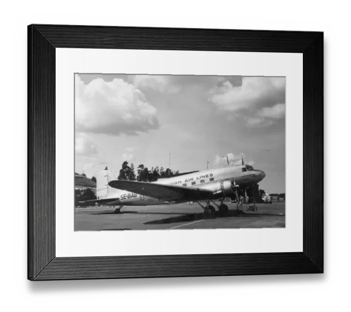 Framed Print : Douglas DC-3 SE-BAB H Framed Print : Douglas DC-3 SE-BAB H