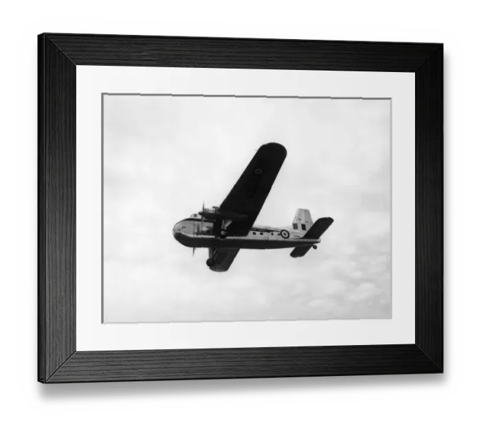 Framed Print : Bristol Freighter 31M NZ5909 of the New Zealand Air Force