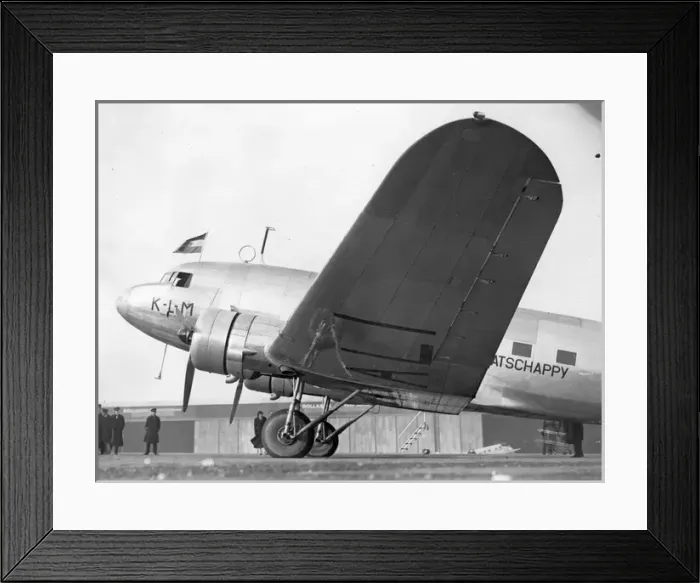 Framed Print : Douglas DC-3 PH-ALI Ibis of KLM at Croydon Framed Print : Douglas DC-3 PH-ALI Ibis of KLM at Croydon