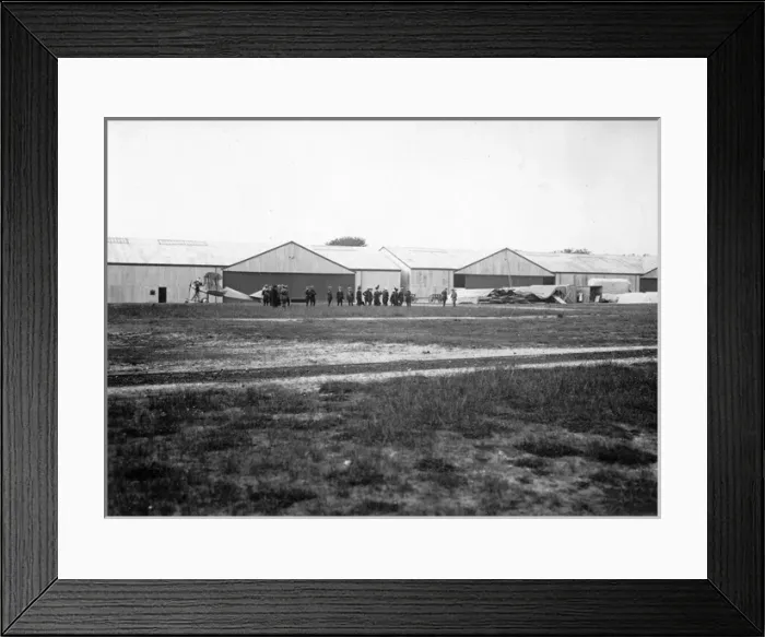 Framed Print : HM King and Queen inspecting the Royal Aircraft Factory