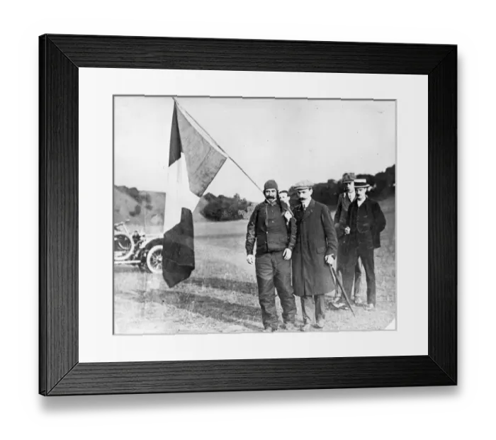 Framed Print : Le Matins reporter Charles Fontaine and his tricolour Framed Print : Le Matins reporter Charles Fontaine and his tricolour