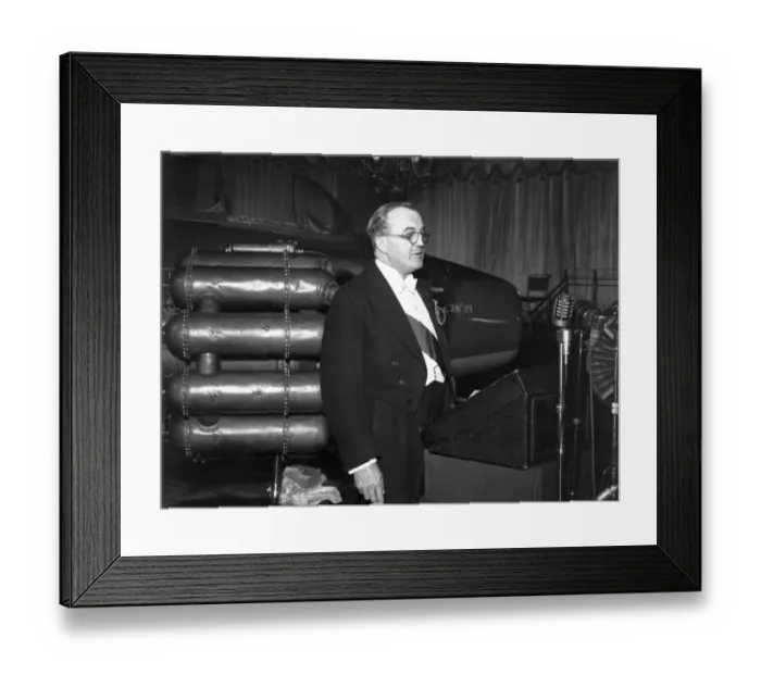 Framed Print : Marshal of the Royal Air Force Sir John Slessor Framed Print : Marshal of the Royal Air Force Sir John Slessor