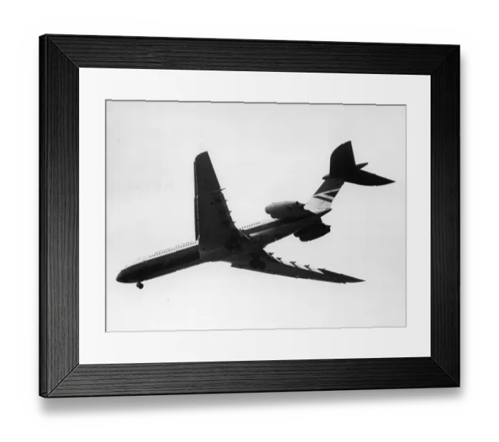 Framed Print : Vickers Super VC10 G-ASGG in British Airways markings Framed Print : Vickers Super VC10 G-ASGG in British Airways markings