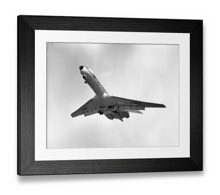 Framed Print : Vickers VC10 C1 XR807 Donald Garland VC / Thomas Gray VC Framed Print : Vickers VC10 C1 XR807 Donald Garland VC / Thomas Gray VC