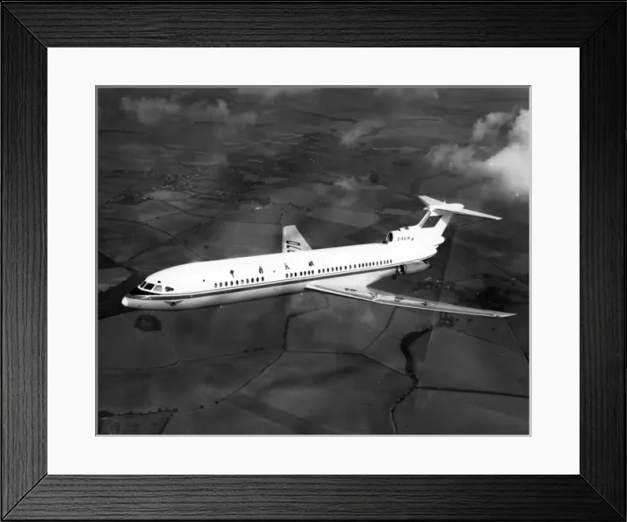 Framed Print : Hawker Siddeley HS121 Trident 3B under test Framed Print : Hawker Siddeley HS121 Trident 3B under test