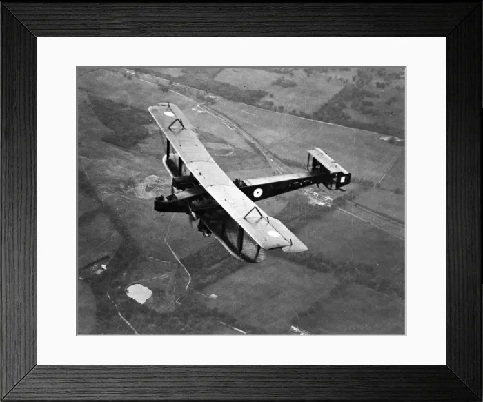 Framed Print : Handley Page O / 400 in flight Framed Print : Handley Page O / 400 in flight