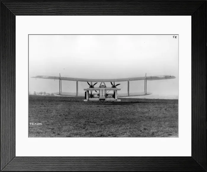 Framed Print : Handley Page O / 400 from the rear Framed Print : Handley Page O / 400 from the rear