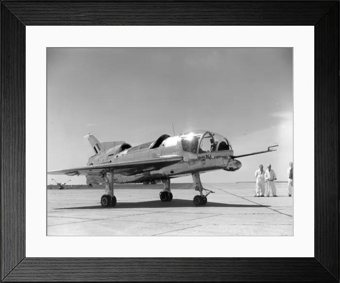 Framed Print : Short SC1 XG905 Framed Print : Short SC1 XG905