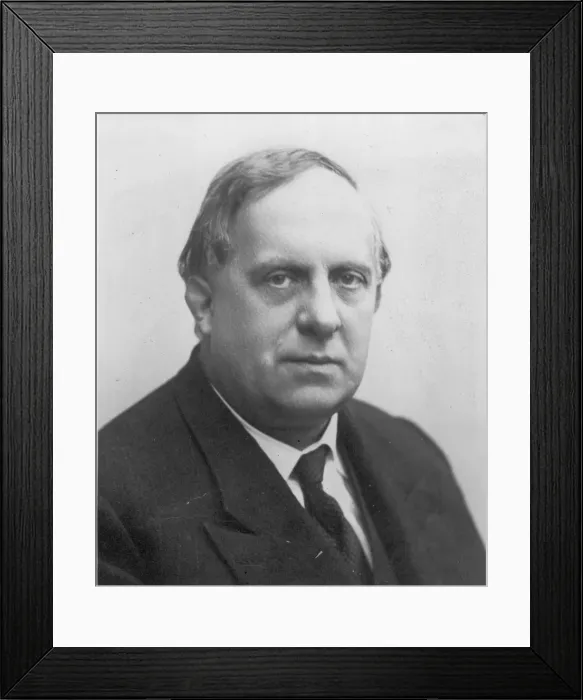 Framed Print : Dr Frederick William Lanchester HonFRAeS (1868-1946) Framed Print : Dr Frederick William Lanchester HonFRAeS (1868-1946)