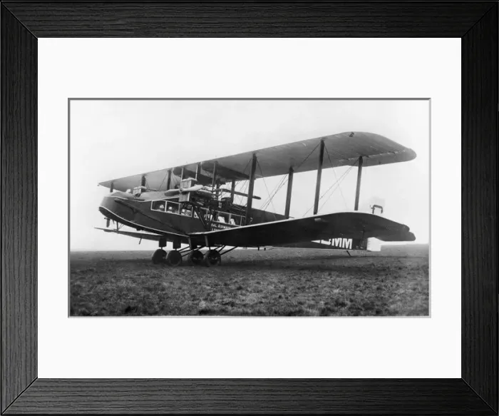 Framed Print : Handley Page W10 G-EBMM City of Melbourne Framed Print : Handley Page W10 G-EBMM City of Melbourne