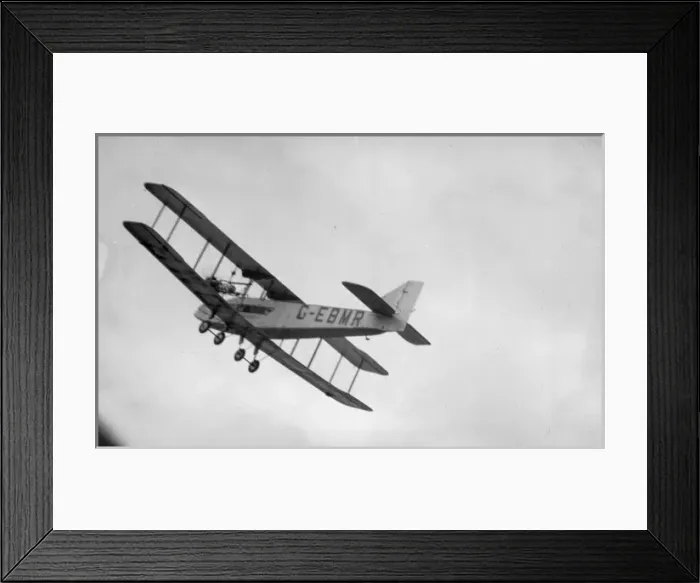 Framed Print : Handley Page W10 G-EBMR City of Pretoria Framed Print : Handley Page W10 G-EBMR City of Pretoria