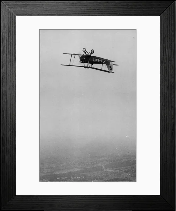 Framed Print : Captain Hs Broad flying inverted over London Framed Print : Captain Hs Broad flying inverted over London