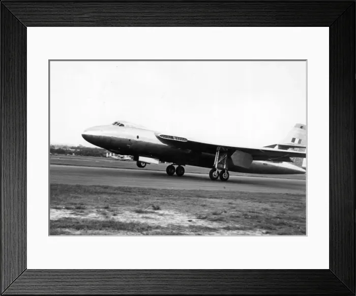 Framed Print : First prototype Vickers Valiant WB210 Framed Print : First prototype Vickers Valiant WB210