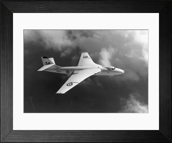 Framed Print : Vickers Valiant B(K)1 XD823 Framed Print : Vickers Valiant B(K)1 XD823