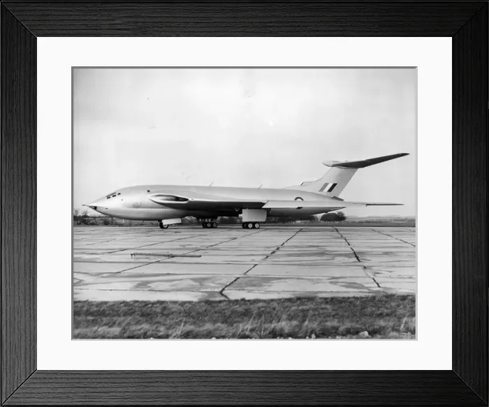 Framed Print : Handley Page Victor first prototype WB771 Framed Print : Handley Page Victor first prototype WB771