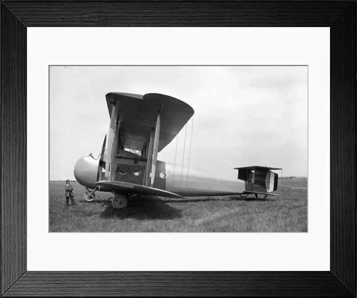 Framed Print : The prototype Vickers Vimy Commercial at Joyce Green Framed Print : The prototype Vickers Vimy Commercial at Joyce Green