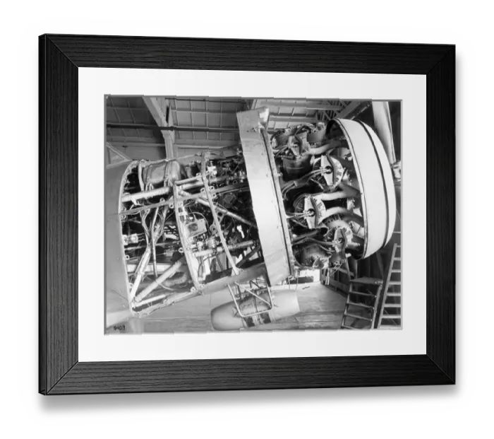 Framed Print : Bristol Hercules X 14-cylinder radial installation