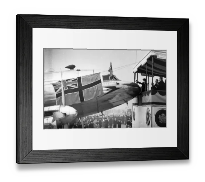 Framed Print : HRH Princess Elizabeth christens the first BOAC Avro Tudor Framed Print : HRH Princess Elizabeth christens the first BOAC Avro Tudor