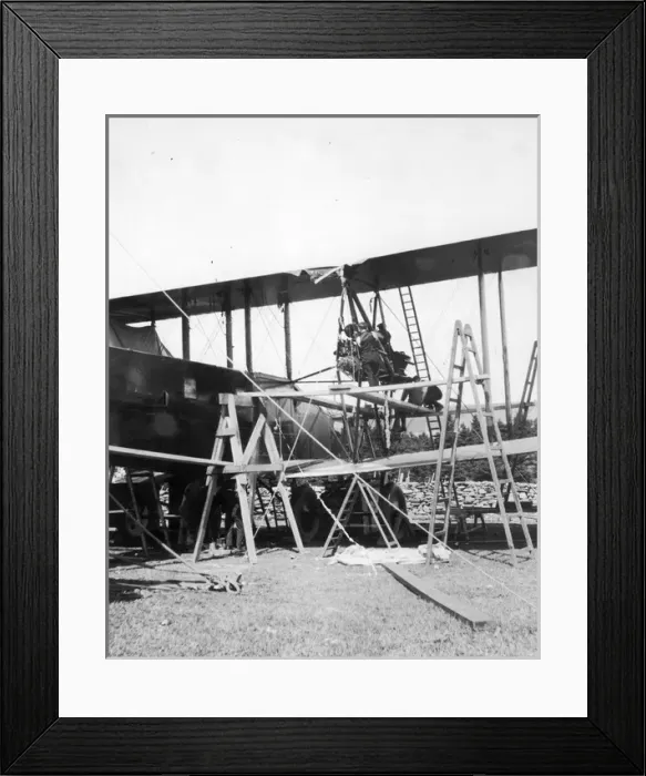 Framed Print : Handley Page V / 1500 F7140 Atlantic is reassembled Framed Print : Handley Page V / 1500 F7140 Atlantic is reassembled