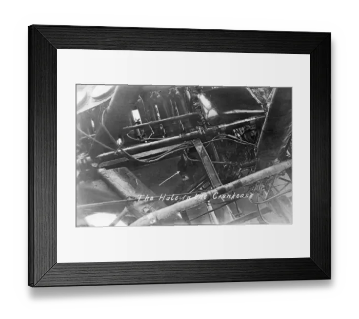 Framed Print : Handley Page V / 1500 F7140 Atlantic after the crash Framed Print : Handley Page V / 1500 F7140 Atlantic after the crash