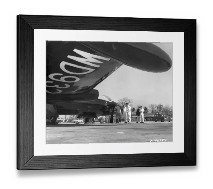 Framed Print : English Electric Canberra B2 WD932 Framed Print : English Electric Canberra B2 WD932
